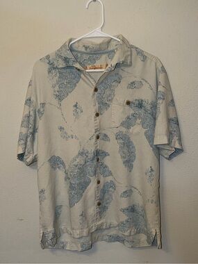 Tommy Bahama Floral Button Up Shirt